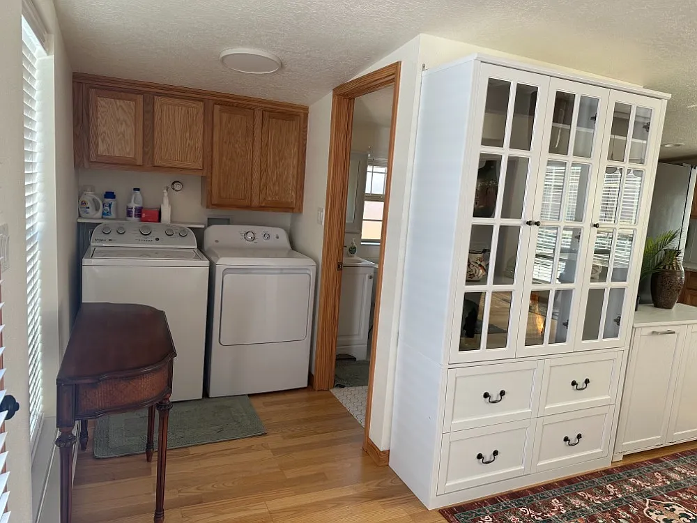 1 bed, 1.5 bath, 800 sqft, $2,000 — Photo 3