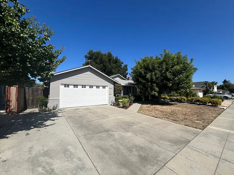 467 Novato Ave — Photo 17