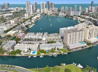 455 Golden Isles Dr APT 105, Hallandale, FL 33009