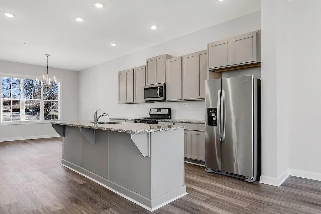 Building Photo - 2775 Bell Dr SE