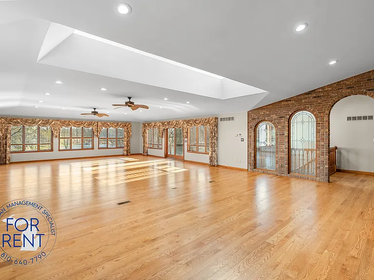 7255 E Baldwin Rd — Photo 18