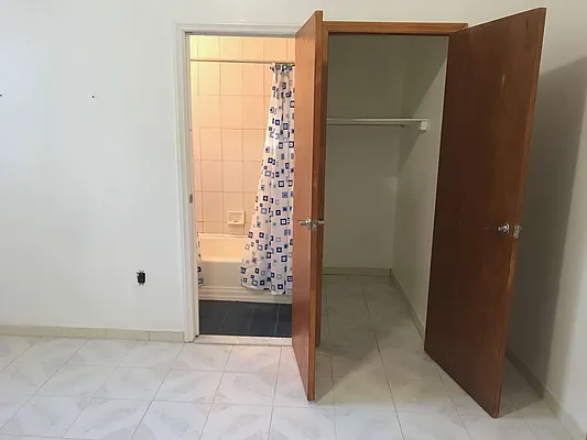 Rented by Mega Homes Realty INC | media 8