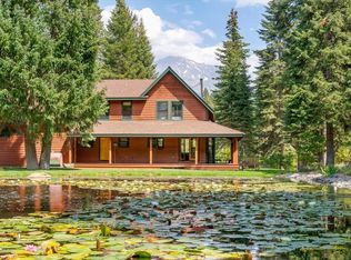 2331 Davis Place Rd, Mount Shasta, CA 96067