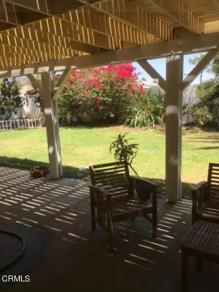 3 bed, 6.0 bath, 1730 sqft, $4,000 — Photo 3