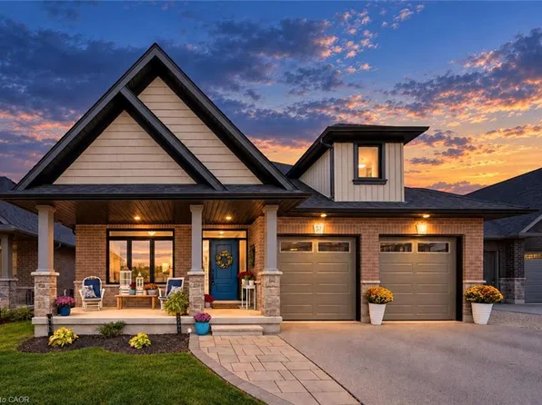 57 Cutting Dr, Centre Wellington, ON N0B 1S0