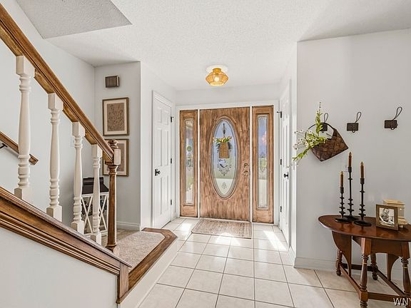 3rd image of 5533 Twilight Ln