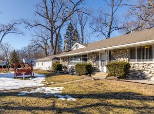 485 S Lyman Ave, Des Plaines, IL 60016