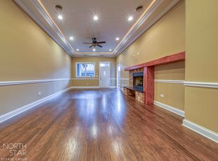 2906 W Belmont Ave #22, Chicago, IL 60618