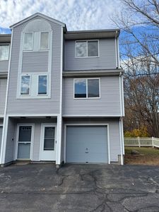 190 Stonefield Drive APT 6-12, Waterbury, CT, 06705
