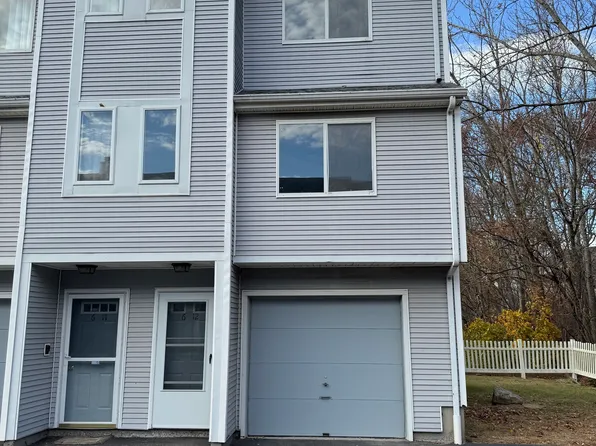 190 Stonefield Drive APT 6-12, Waterbury, CT 06705