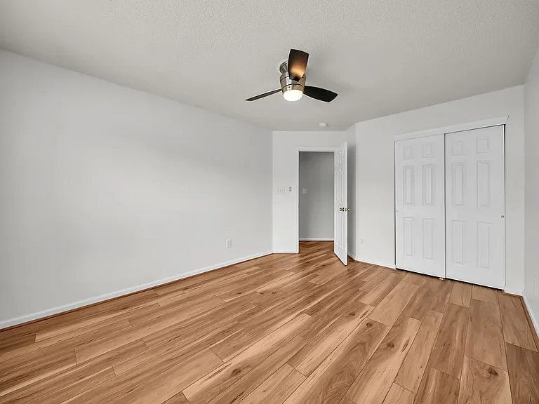 408 Holmes Blvd — Photo 45