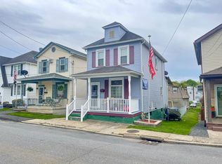 34 Spring St, Hanover Twp, PA 18706