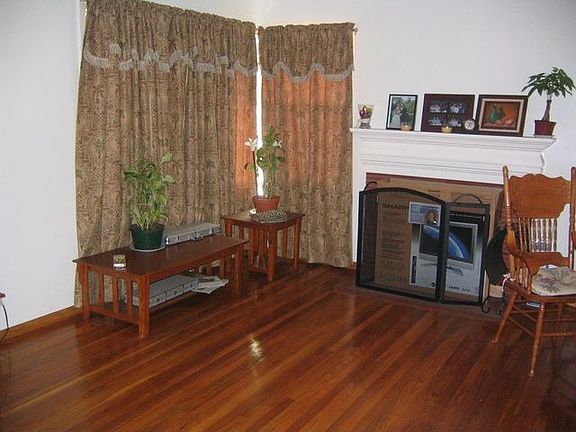 4th image of 13736 Erwood Ave