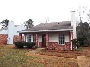 2014 Fox Hill Ln, Jackson, MS 39272