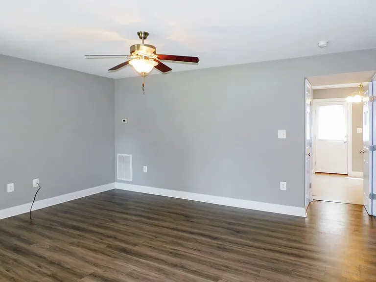 46165 Kayak Ct #A — Photo 3