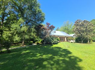 238 Rault Dr, Lumberton, MS 39455