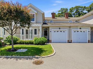 5 Daniels Way, Bay Shore, NY 11706