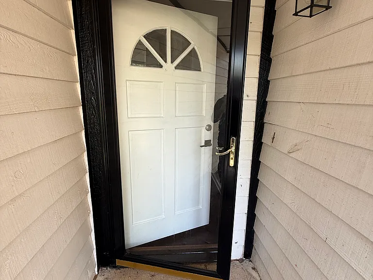 1791 Tessa Ct — Photo 3