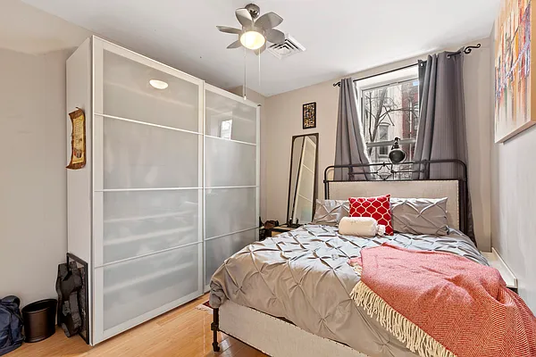 Sold by Douglas Elliman | media 4