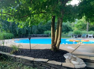 1820 Albany, West Hartford, CT 06117