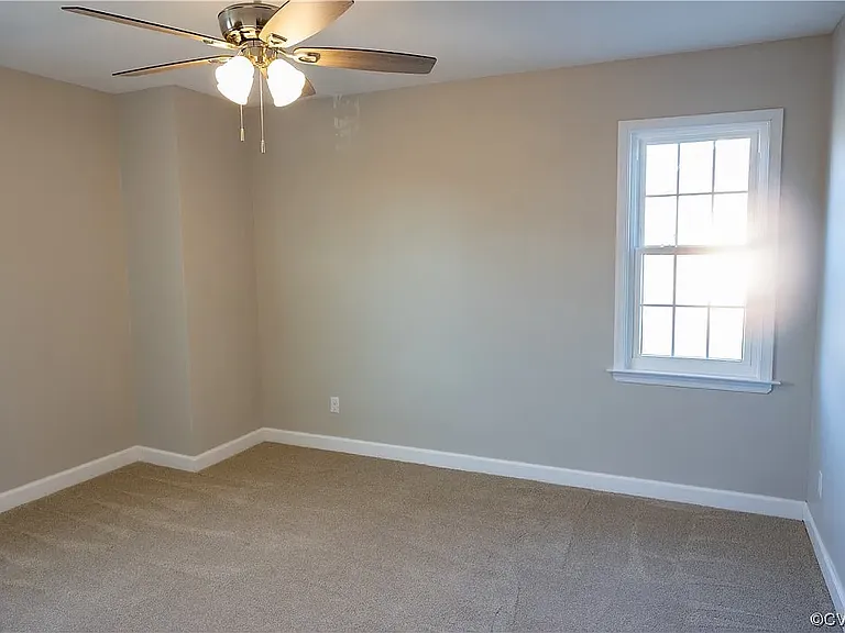 1613 Idlewood Ave — Photo 3