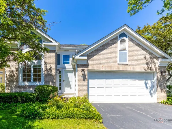 96 Manchester Dr, Buffalo Grove, IL 60089