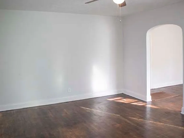 4032 Walker Blvd — Photo 8