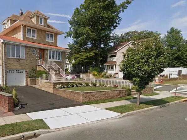 101 Delafield Ave #2, Lyndhurst, NJ 07071