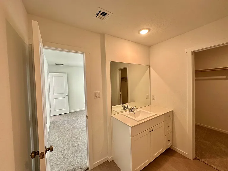 1513 Good Prairie Ave — Photo 17