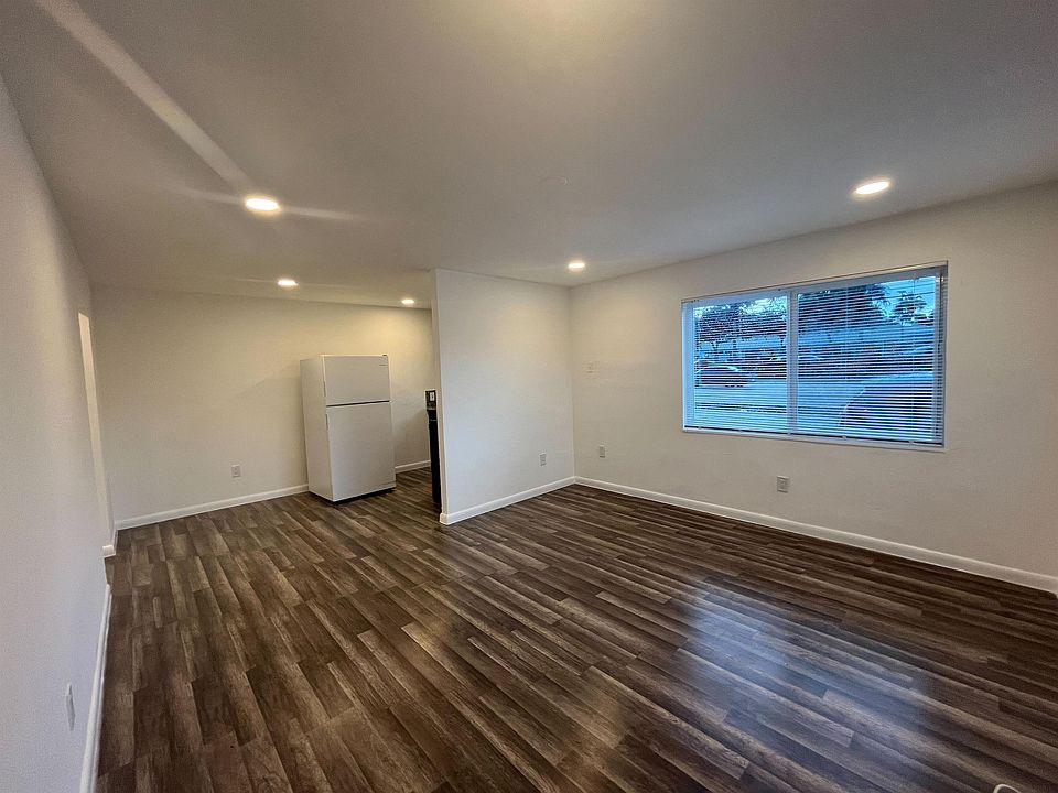 1st image of 475 Ali Baba Ave APT 1