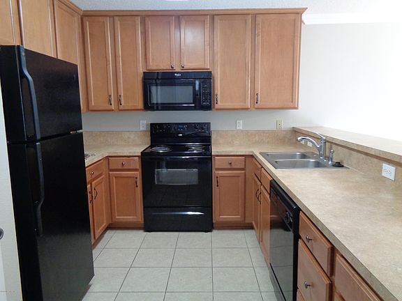 5th image of 1030 Black Cherry Dr S