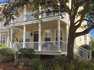 3011 Treadwell St, Mount Pleasant, SC 29466