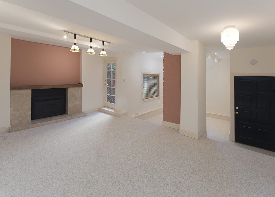 1st image of 114 Douglass St #A