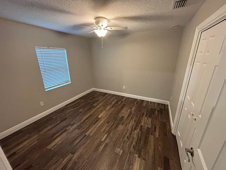 Guest Bedroom 1