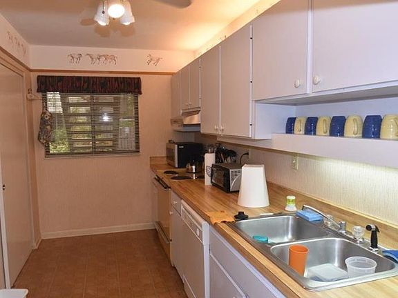 4th image of 1621 Boathouse Cir APT Ha120