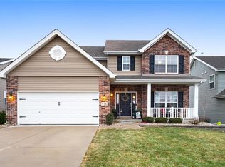 416 Hollowgate Ct, Lake Saint Louis, MO 63367