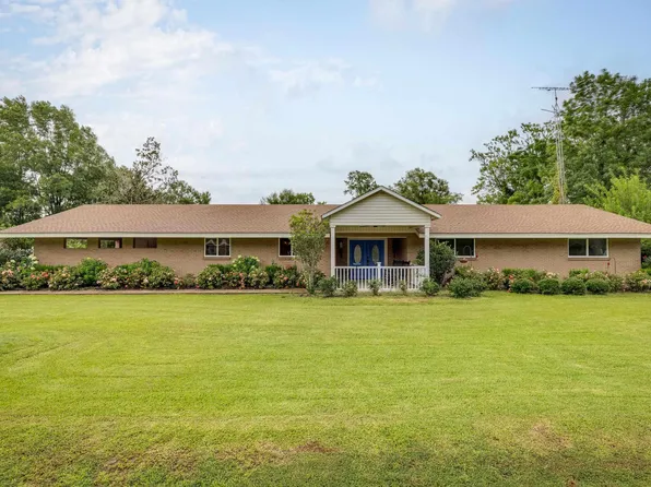 2301 Lanier Dr, Winnsboro, LA 71295