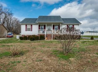 6865 Thomas Twin Oaks Rd, Baxter, TN 38544
