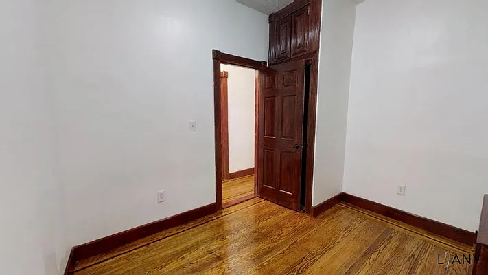 Rented by LandSeair Real Estate Group | media 7