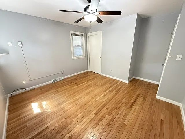 74 Village Ln — Photo 7