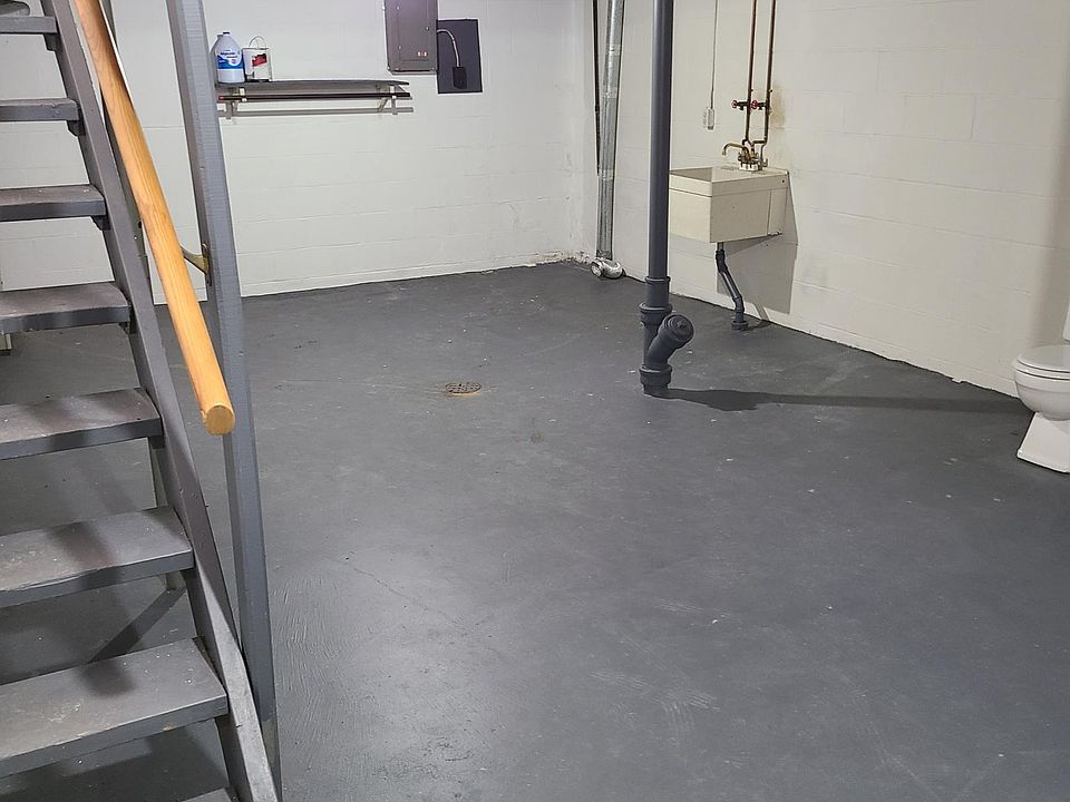 1st image of 1431 W Grandview Blvd