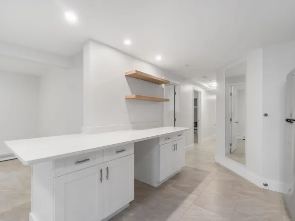 6107 Blvd East image 8 of 29