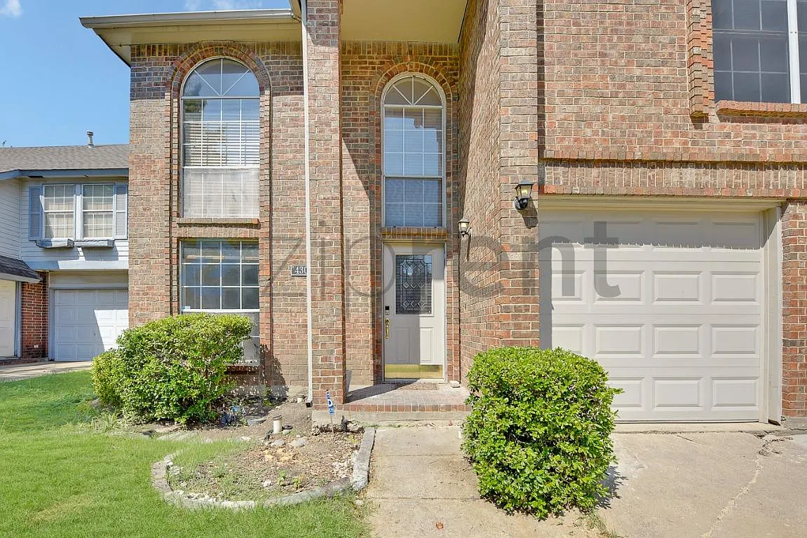 3 bed, 1949 sqft, $2,900 — Photo 3