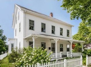 71 Narragansett Ave, Jamestown, RI 02835