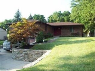 6326 Taylor Rd, Cincinnati, OH 45248