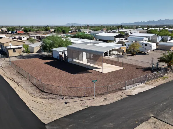 776 W Desert Dr, Quartzsite, AZ 85346