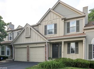 34 Peach Tree Ln, Westmont, IL