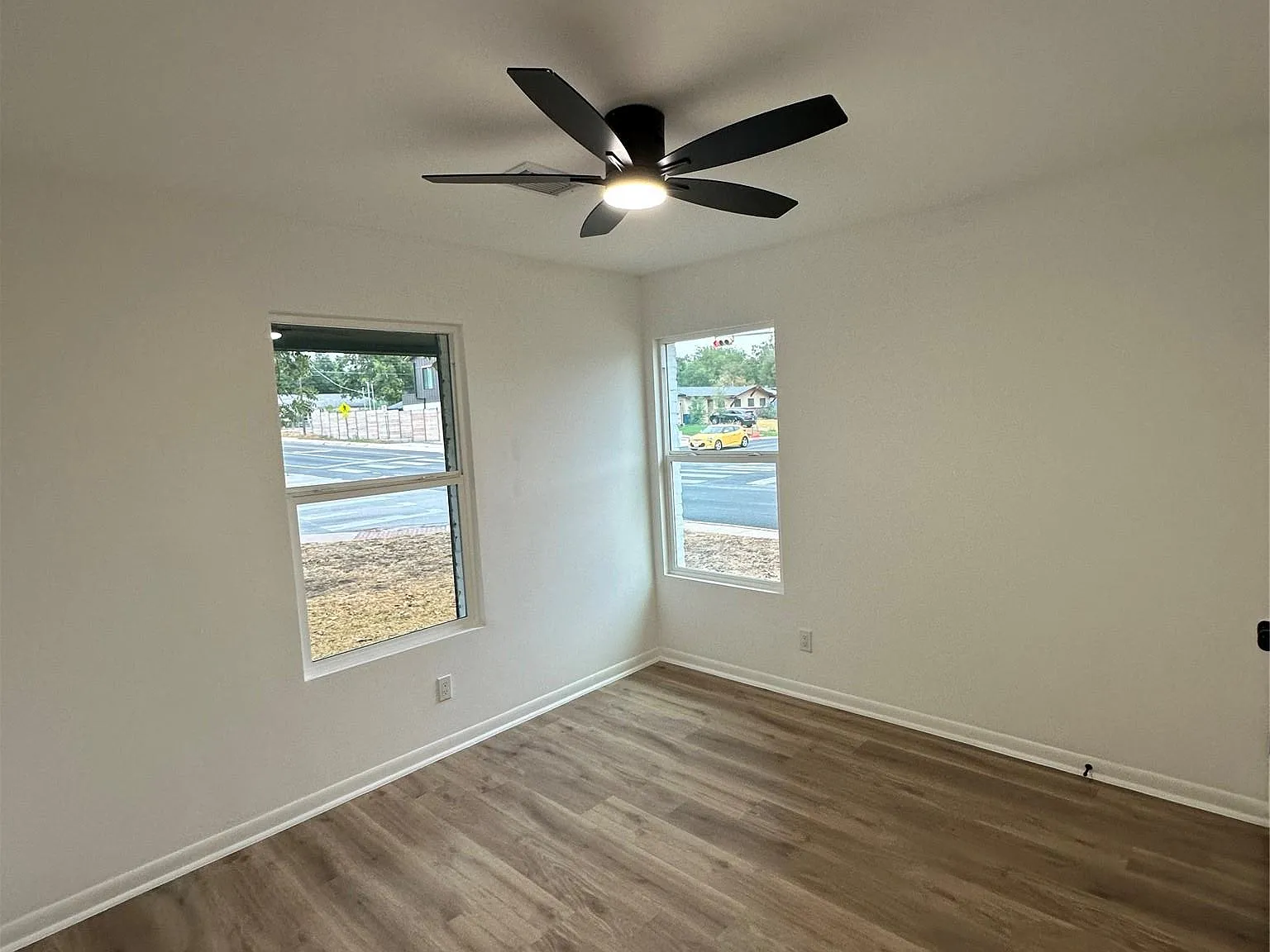 8200 Rockwood Ln — Photo 3
