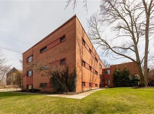 2784 Euclid Heights Blvd APT 8, Cleveland Heights, OH 44106