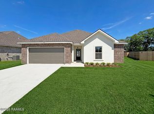 104 Wickham St, Carencro, LA 70507